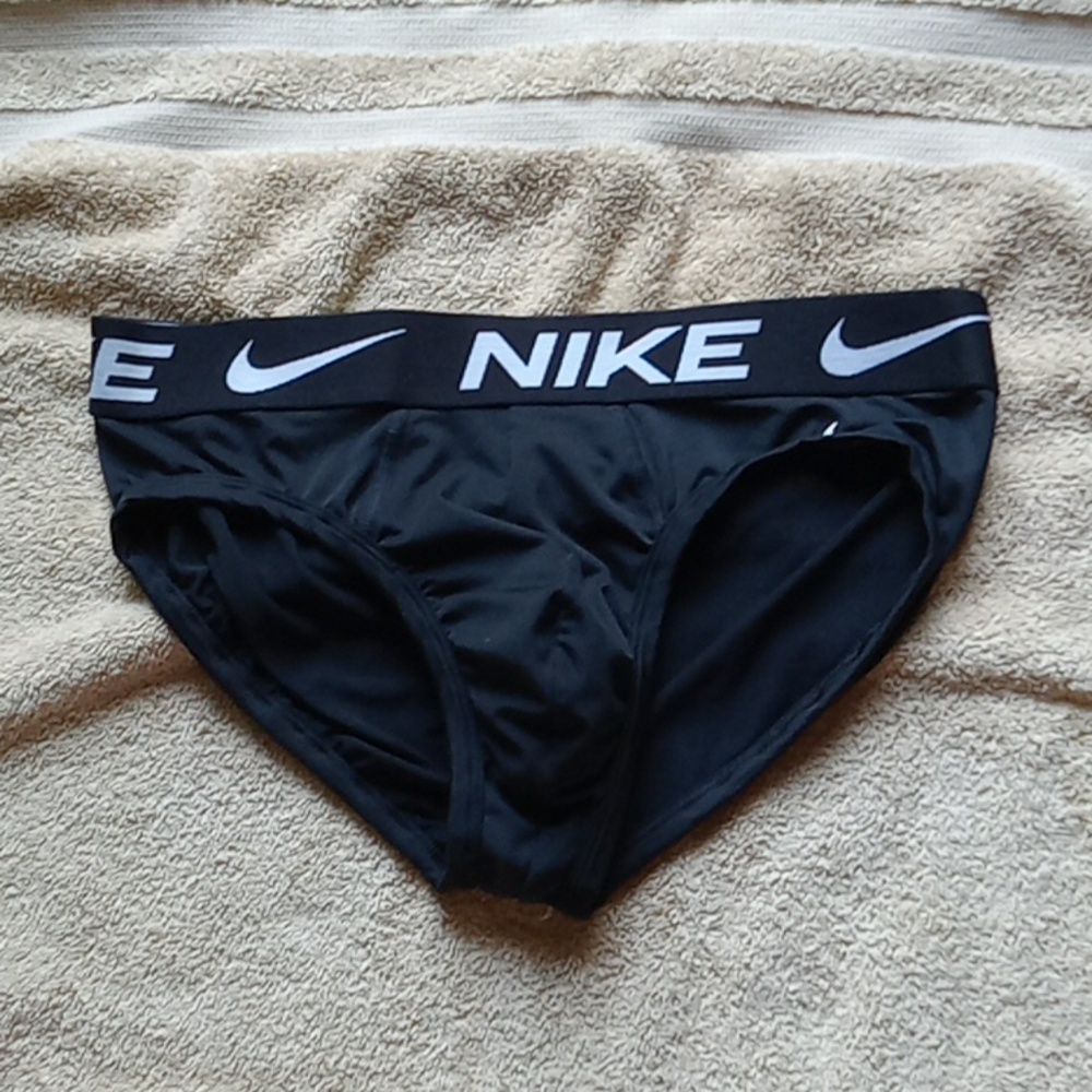 Men's Nike Dri Fit underwear black medium